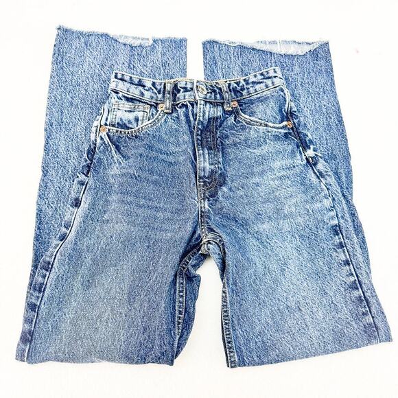 Zara Vintage Wash Wide Leg Raw Hem Zip Fly Medium Wash Denim Jeans Size 2 - Picture 6 of 8